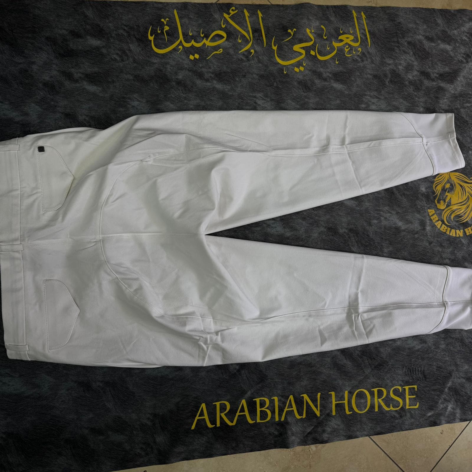 بناطيل فروسية للرجال